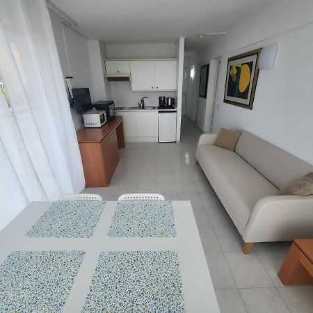 Cozy Apartment Near The Beach プラヤ・デ・ラス・アメリカス エクステリア 写真